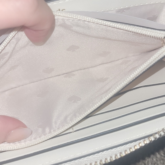 NWT KATE SPADE ♠️ WALLET - Picture 9 of 10
